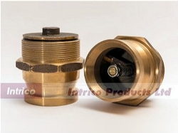 Instantaneous Male BS336 Adapter with spring loaded non-return valve.